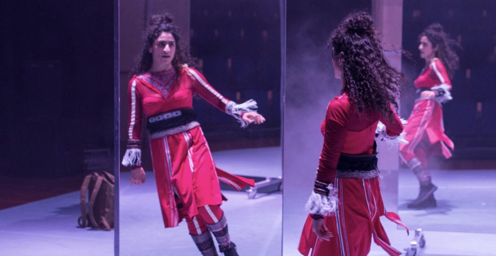 Scene from the theatre play Uniform